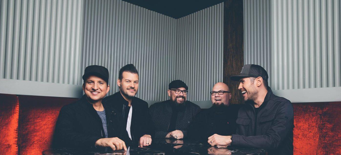 Redeemed Zach Williams Big Daddy Weave Hit Drive In Theater Tour Djournal Com