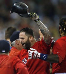 Napoli (2 HR), Red Sox Beat Yankees 8-7 In 11