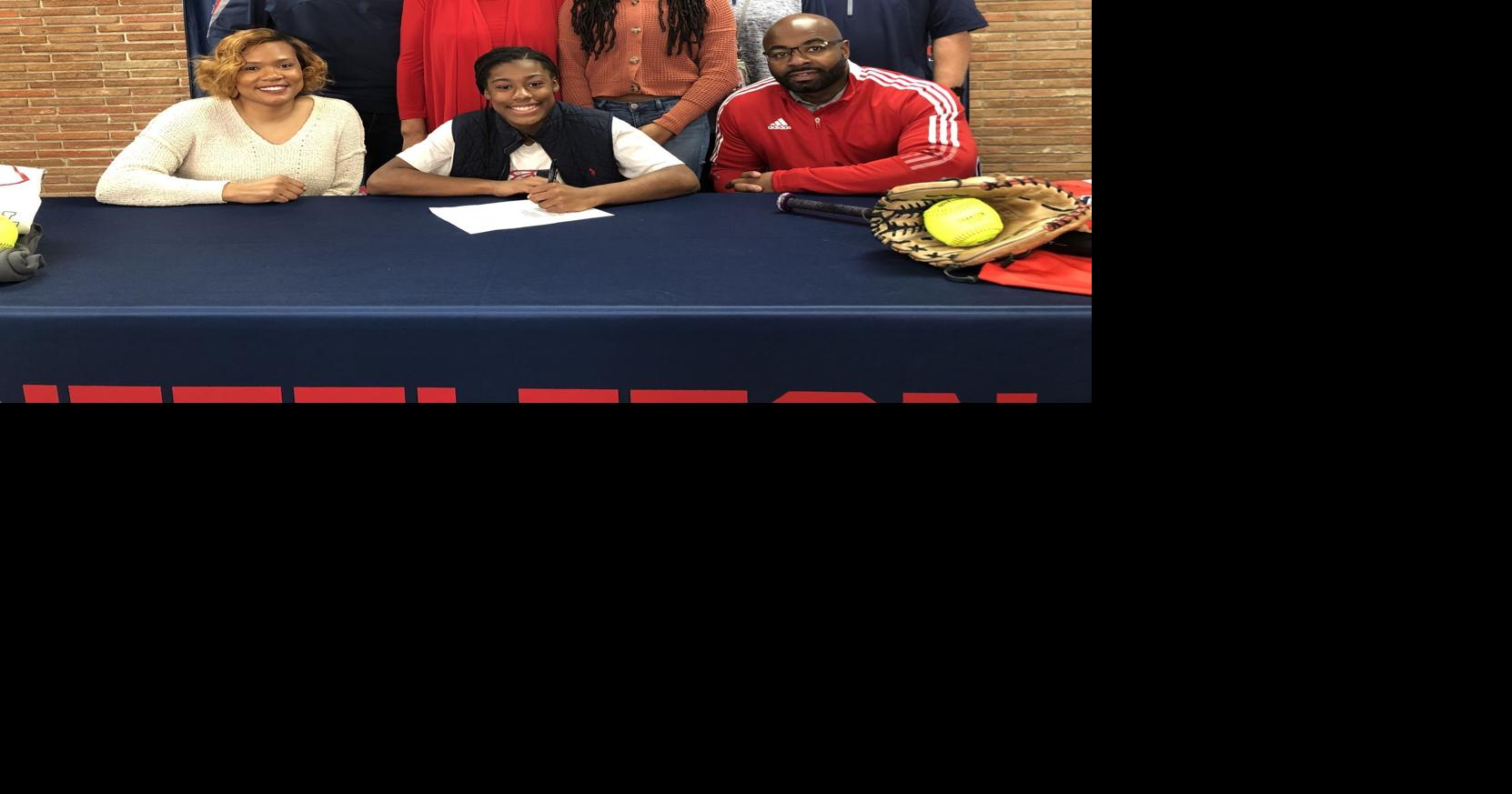 Nettleton’s Martin signs with ICC softball Sports