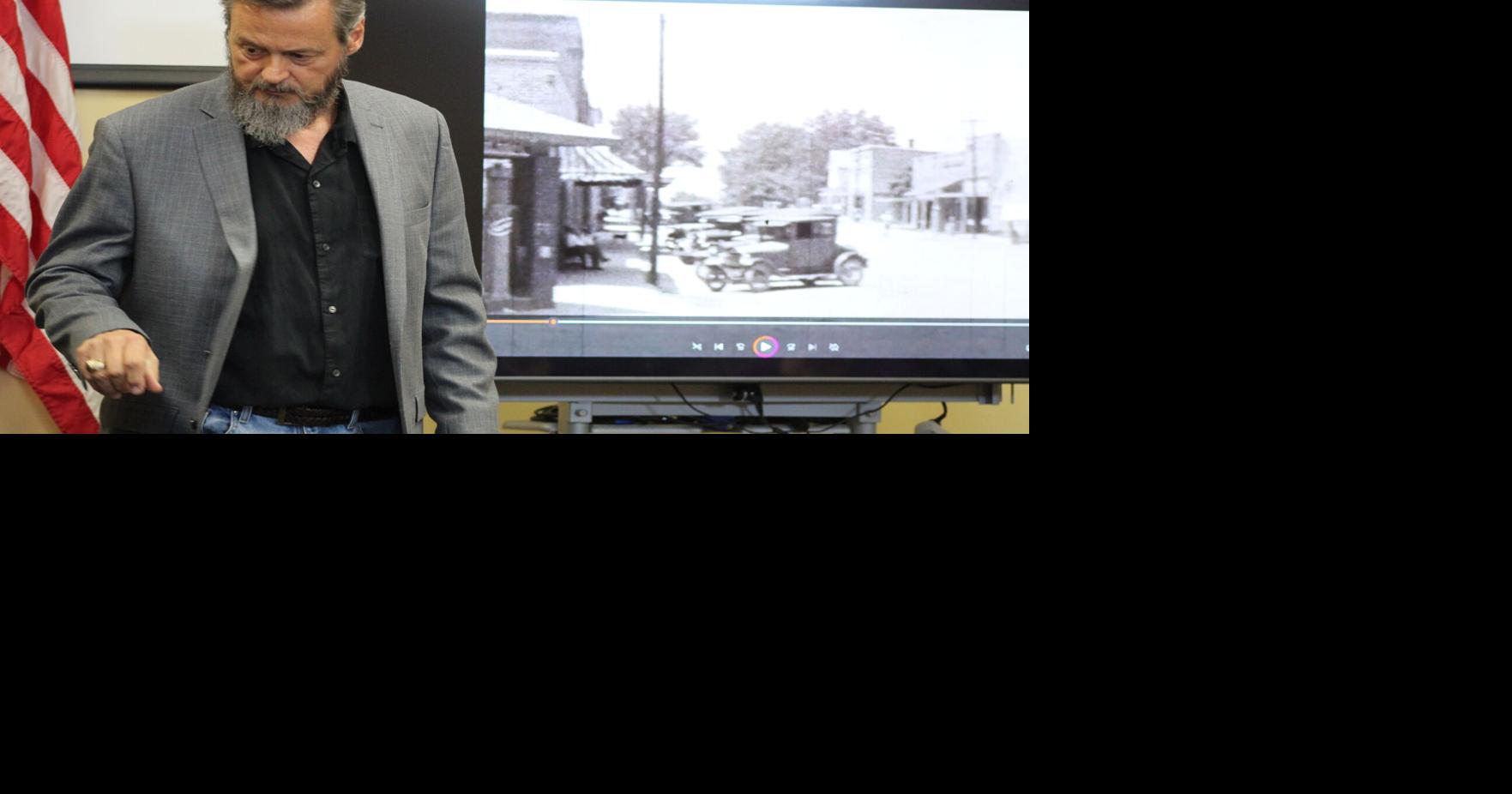 Nettleton mayor recaps the past though historical society meeting