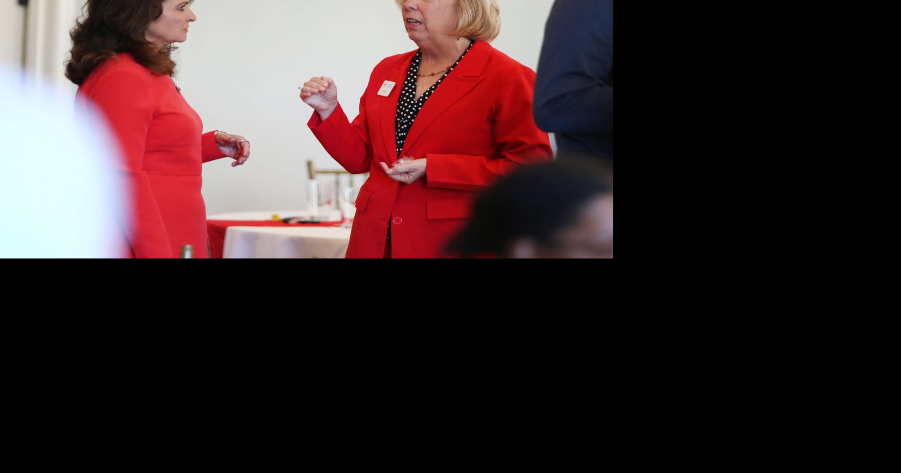 At Red Cross annual meeting, Wigginton honored as first Tiffany Circle member