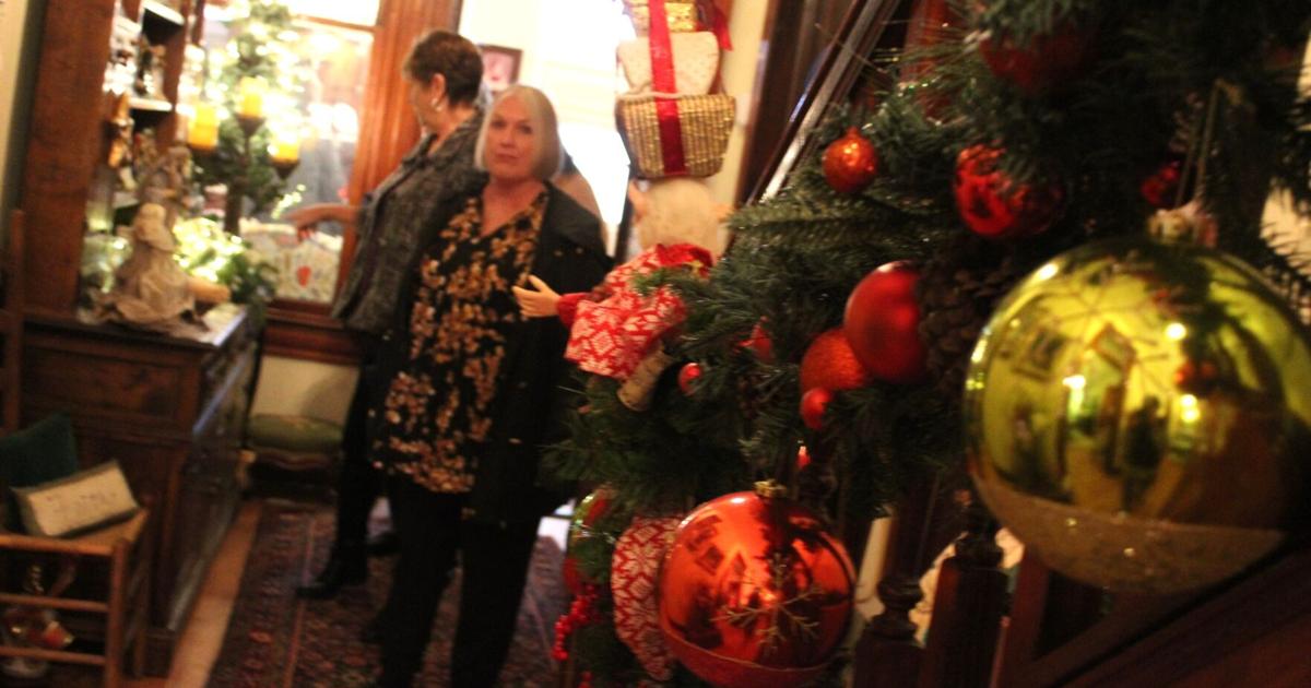 SMCCF, Elkin Theatre hosting Holiday Home Tour