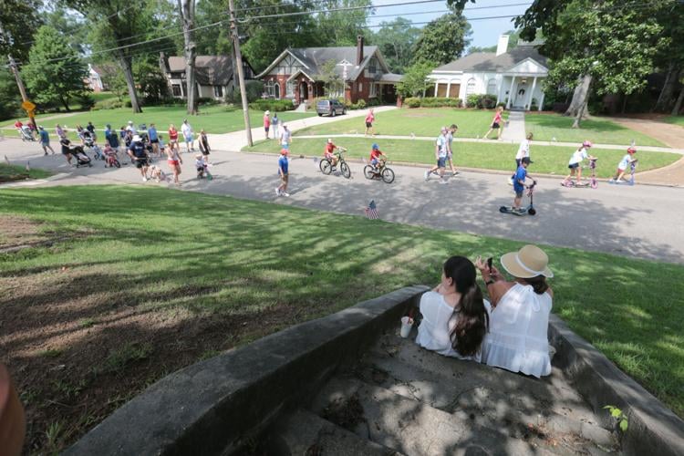 Tupelo neighborhood celebrates Independence Day with annual parade