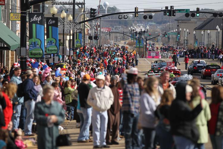 Tupelo Christmas Parade marks 75th year Local News