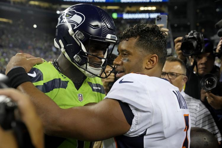 Russell Wilson throws TD pass before Cardinals mount comeback to