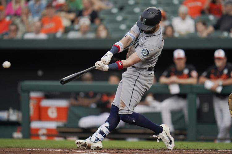 Abraham Toro game winning hit for Mariners vs. Orioles