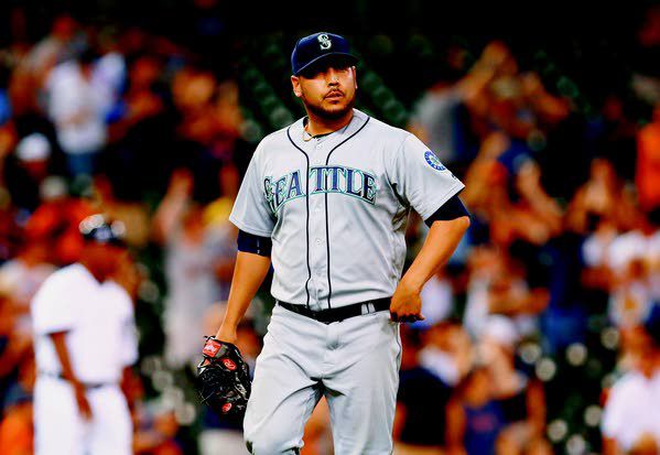 Servais blames unis for Mariners' Sunday struggles