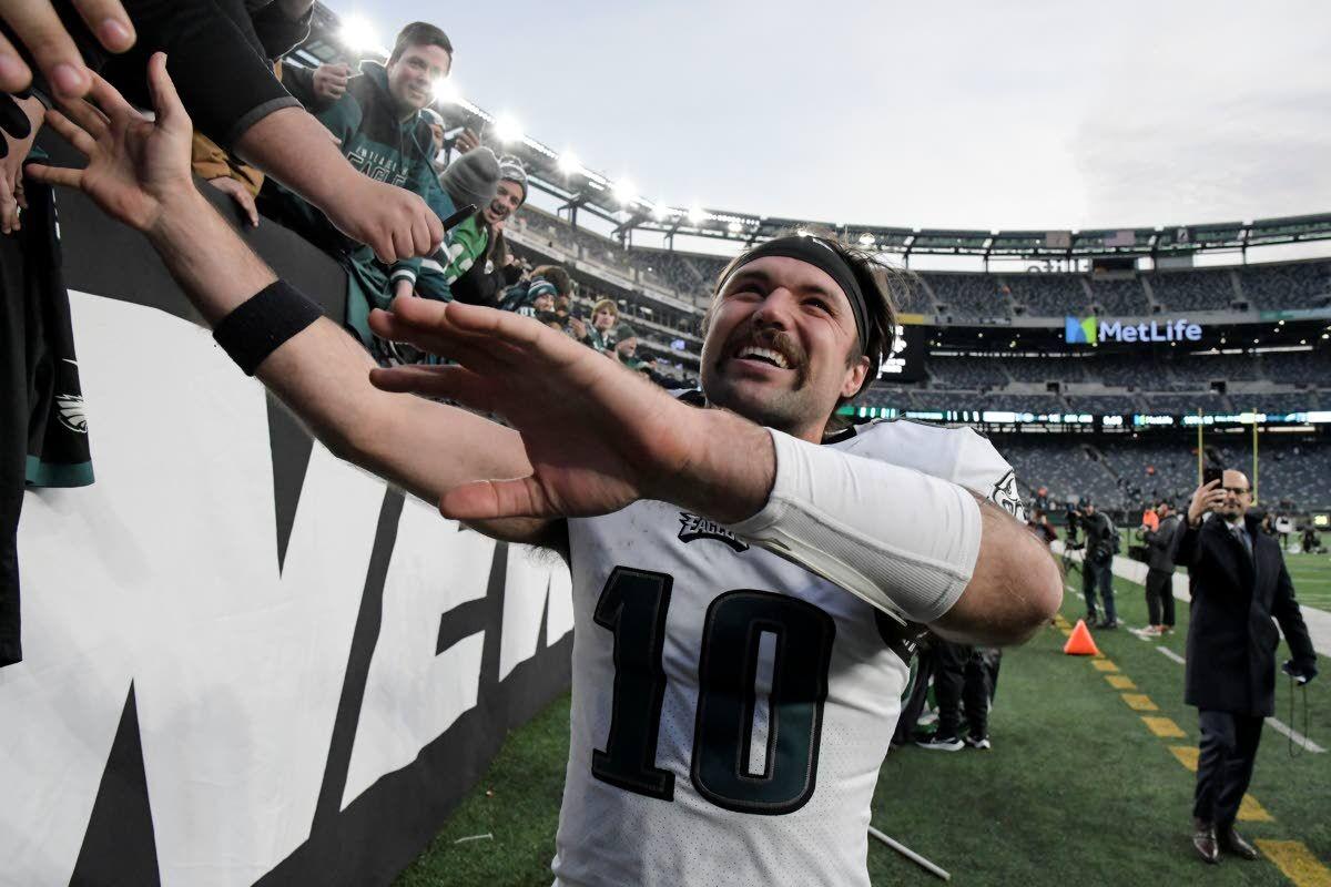 Minshew’s big passing game overshadows huge Eagles win as they stay in the NFL playoff race