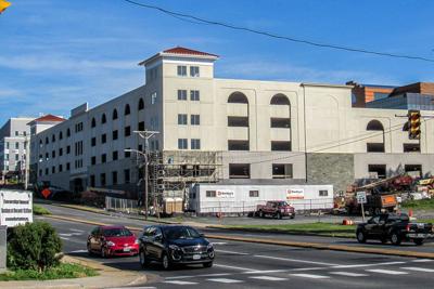 JMU s Mason Street Parking Deck Nearing Completion News dnronline com
