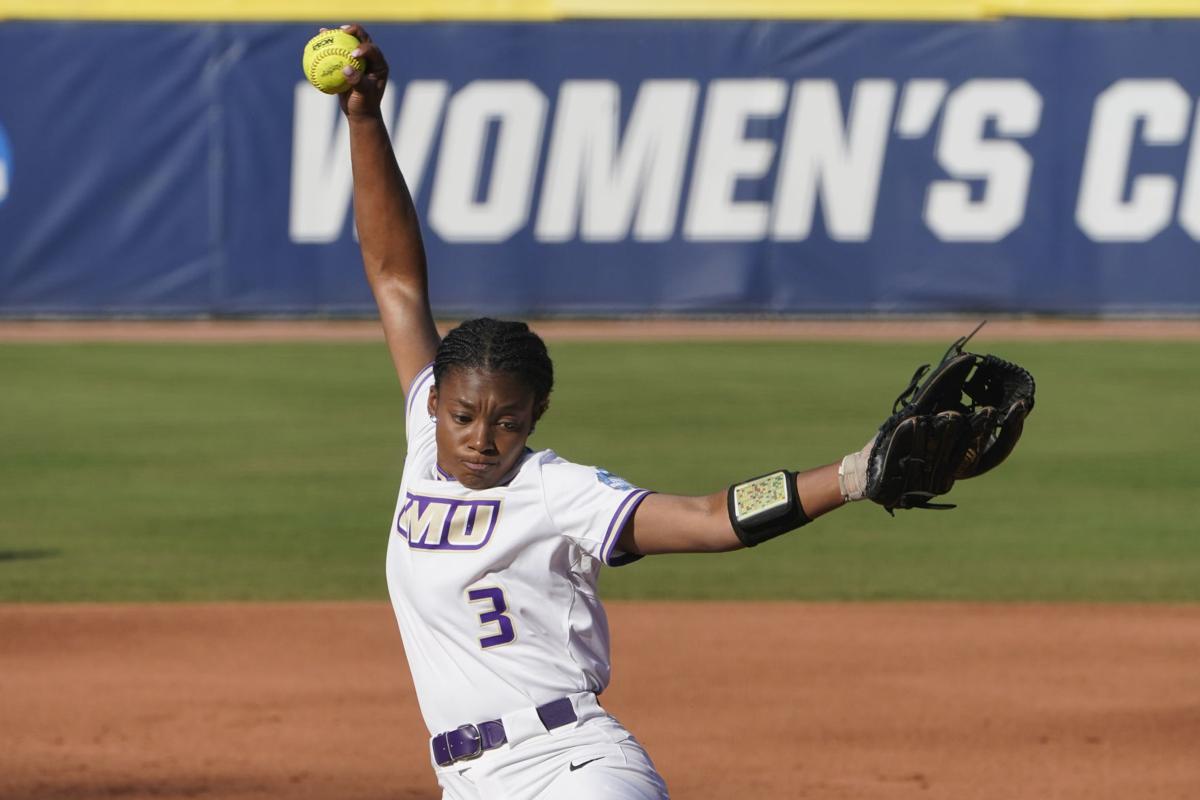 Dukes Wcws Run Continues With Win Against Osu Sports Dnronline Com