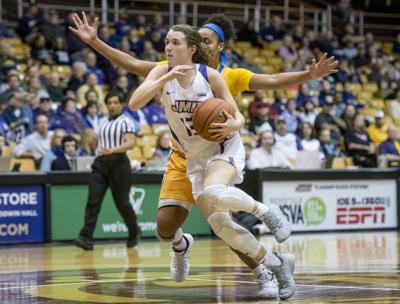Jmu Women S Basketball Knows Its Home Court Is Special Sports