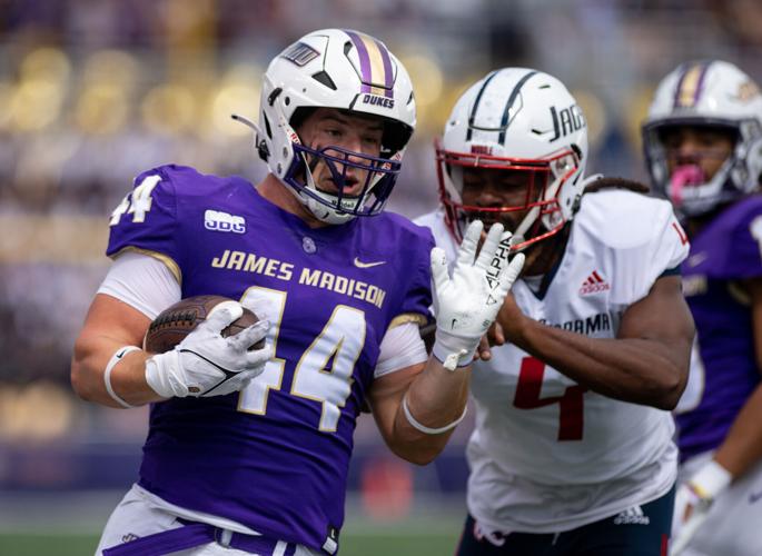 Cignetti praises JMU defense ahead of bye week