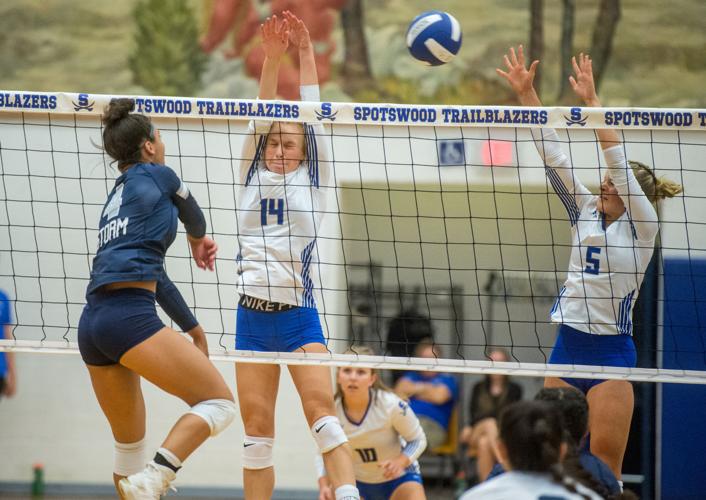 Volleyball Spotswood vs. Staunton Photo