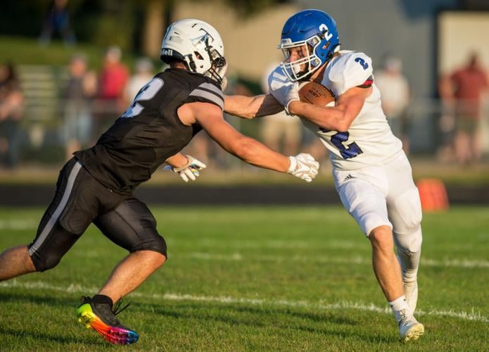 Football Turner Ashby vs. Fort Defiance Photo