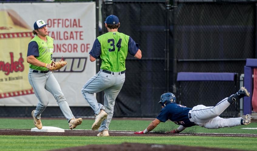 Tom Sox Season Ends With 9-5 Loss to Turks in VBL Championship