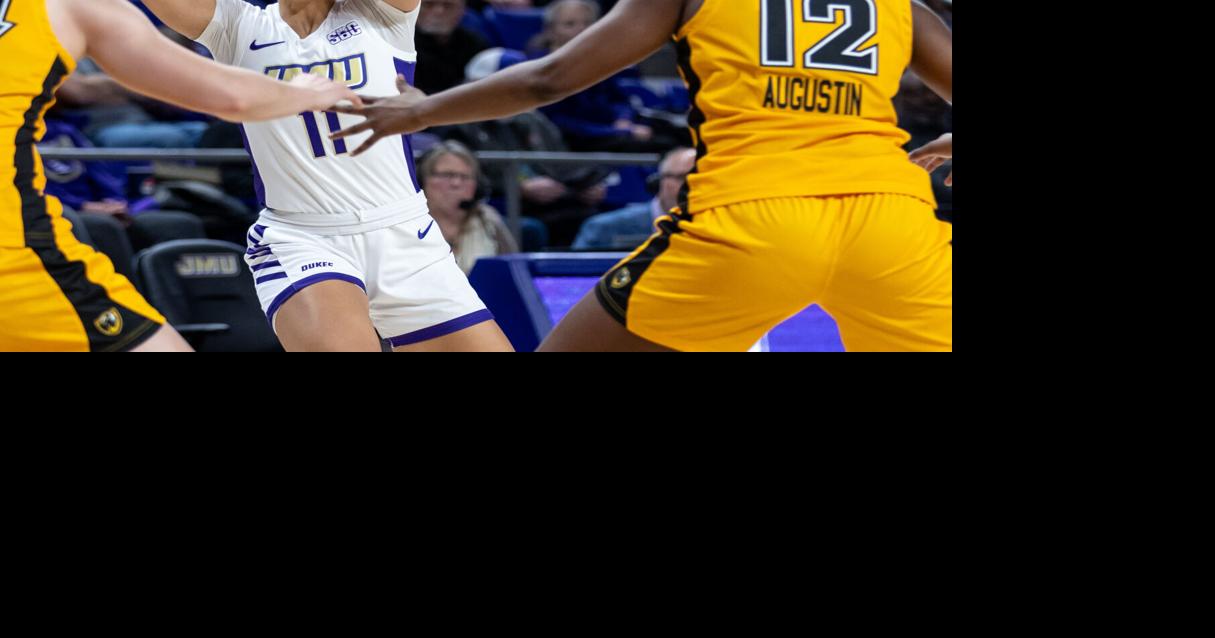 Dukes ready to host No. 19 Fighting Irish