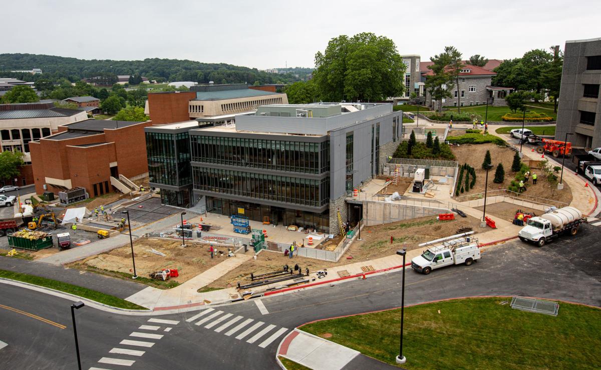 JMU Projects Continue As Planned Harrisonburg