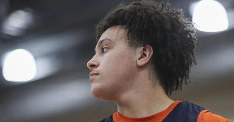 Virginia's Chance Mallory learning from the veterans around him