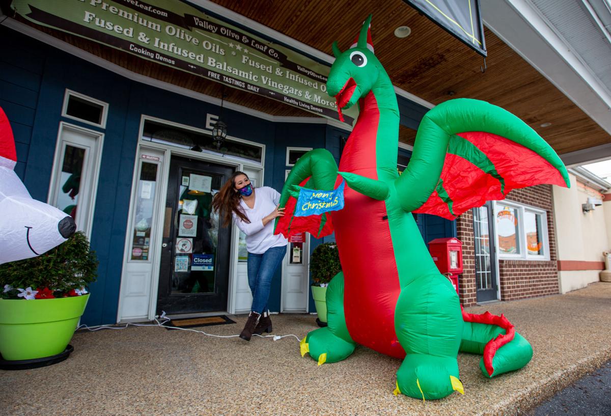 Mcgaheysville Business Brings Christmas To Town Lifestyle Entertainment Dnronline Com