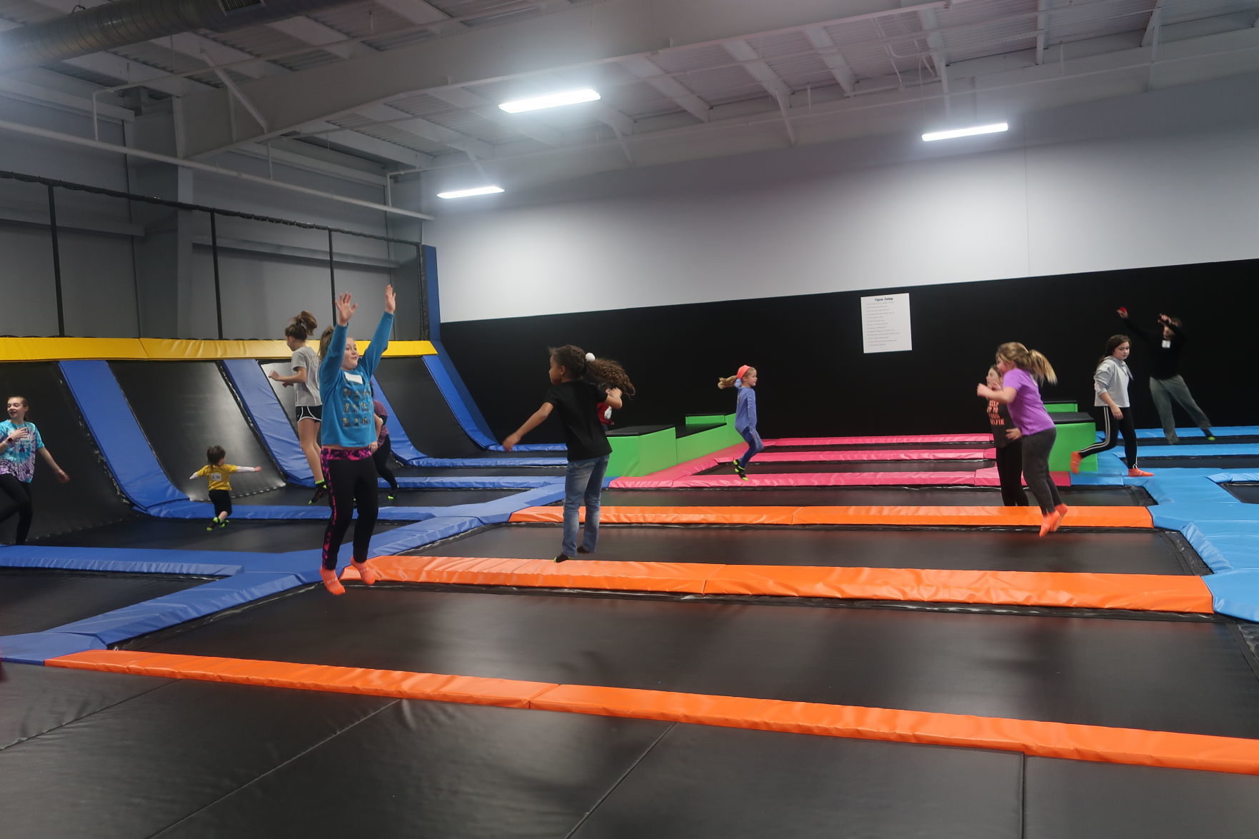 The nearest trampoline outlet park