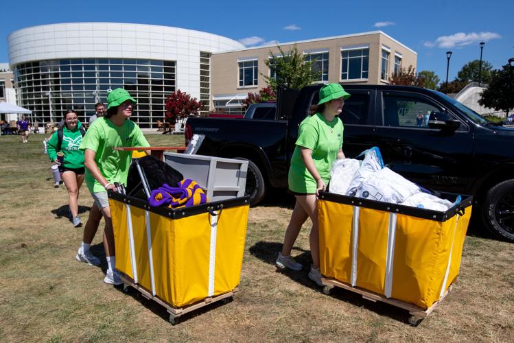 JMU Starts Off A New Year With Freshman MoveIn News