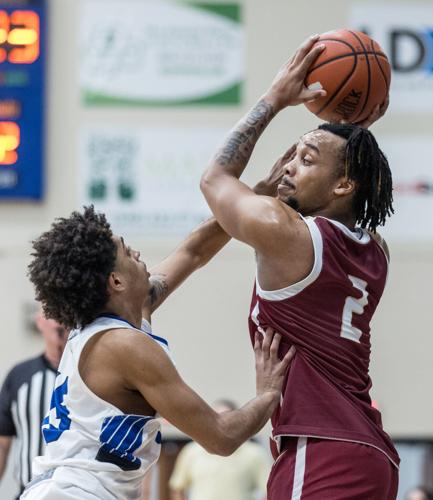 Men's Basketball: EMU vs. Bridgewater | Photo | dnronline.com
