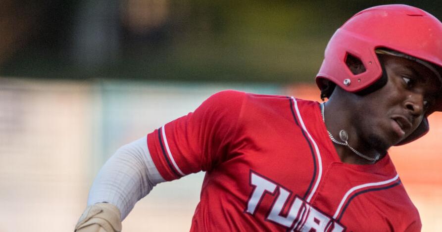 Turks stay hot, win fourth in a row
