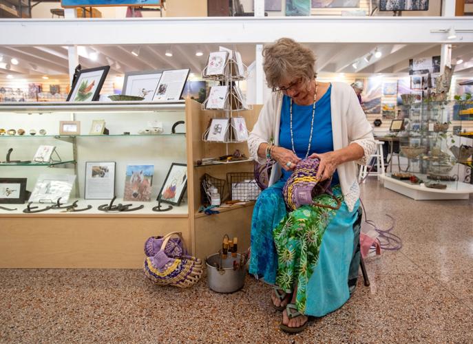 Artists show off their craft at Oasis gallery’s Day of the Arts Arts