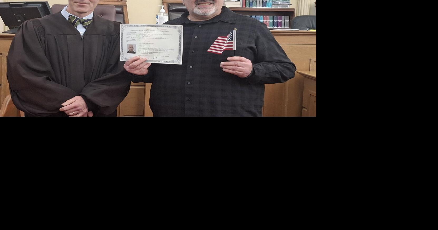 Brothers Italian Restaurant owner becomes U.S. citizen