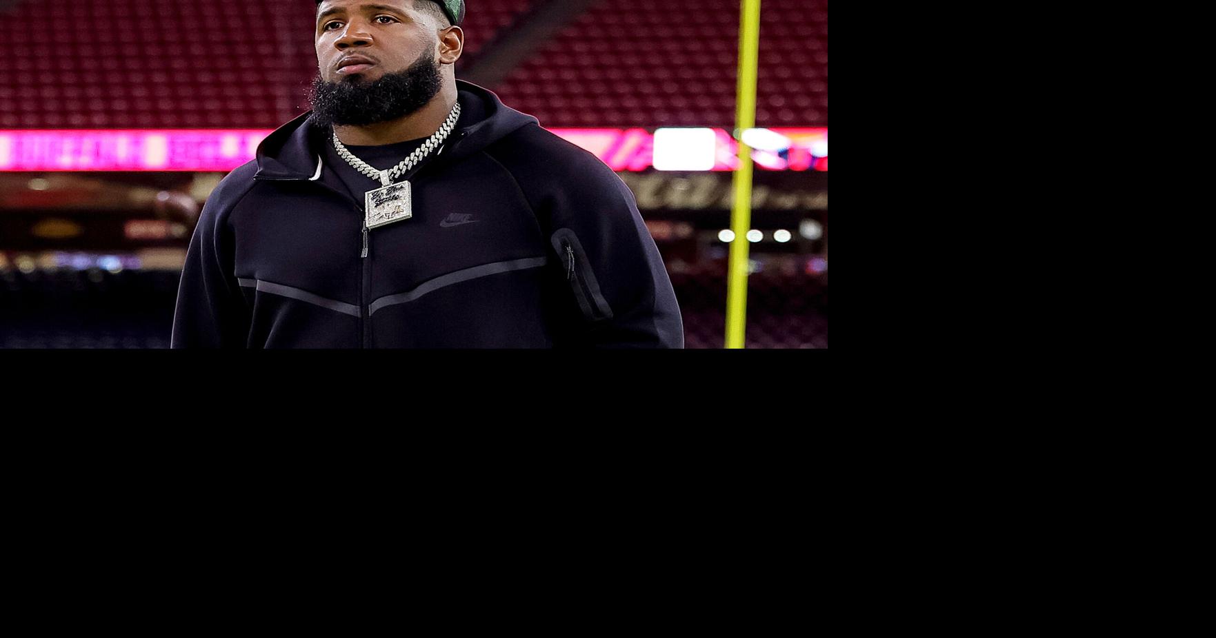 Bills offer condolences, support to defensive tackle Ed Oliver following death of his 1-year-old son The Buffalo Bills are giving defensive tackle Ed Oliver support and space following the accidental death of his 1-year-old son By TOM WITHERS and JOHN WAWROW - Associated Press Aug 24, 2026 Aug 24, 2026