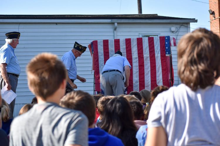 Dayton American Legion Leads LinvilleEdom Students Through Flag