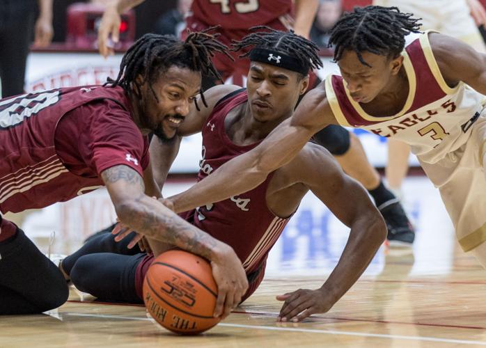 Basketball: Bridgewater vs. Guilford | Photo | dnronline.com