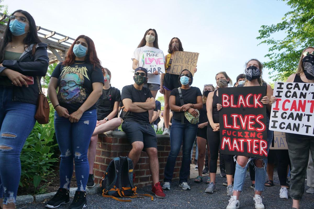 0601_dnr_Silent Protest_