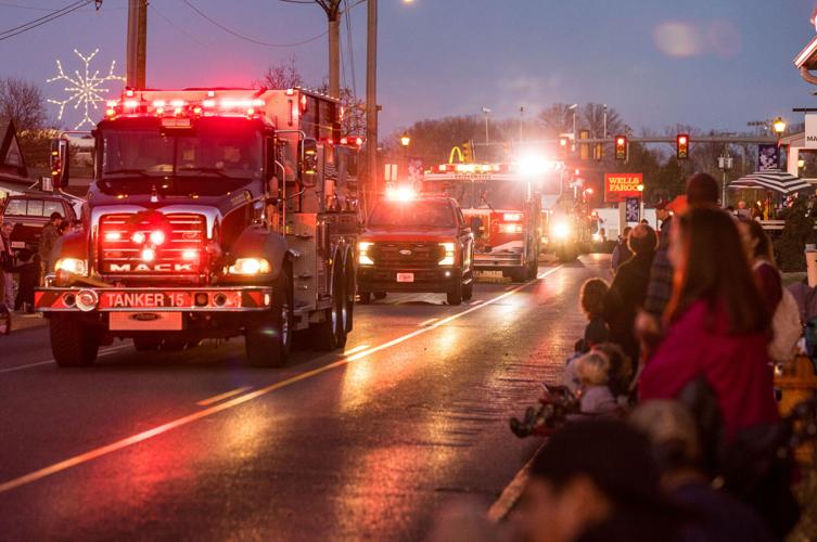 Community Comes Together For Bridgewater Christmas Parade News