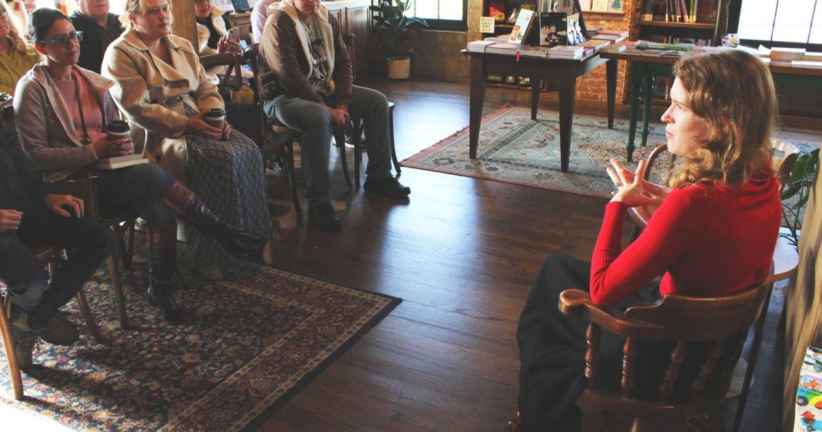 Fantasy author makes triumphant return to Harrisonburg | Arts And Entertainment Fantasy author makes triumphant return to Harrisonburg | Arts And Entertainment