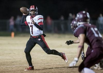 East Rock S Mcnair Highlights Dn R All Area Football Team Sports