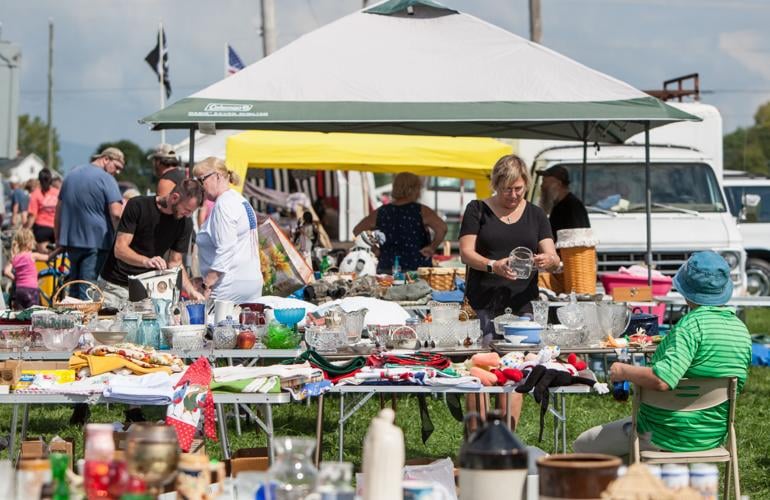 Route 340 Yard Sale Draws A Crowd Rockingham County