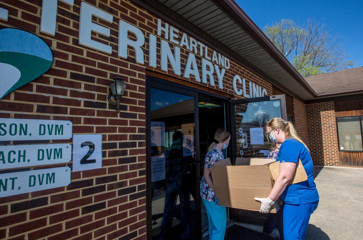 Veterinary Offices Operating By Curbside Coronavirus
