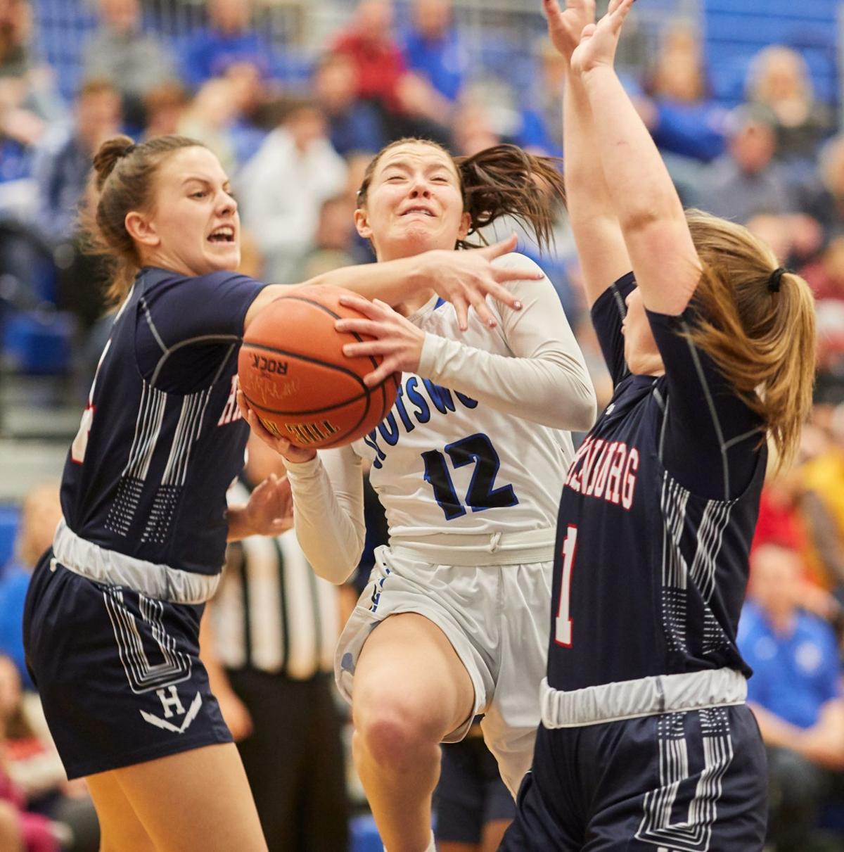 Spotswood Guard Bennington Horton Plays Role On Both Ends