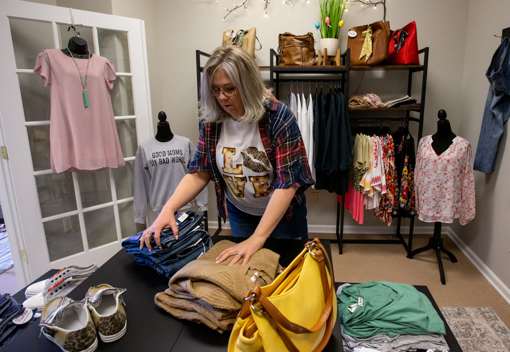 Creekside Boutique Adds Women s Clothing Accessories To