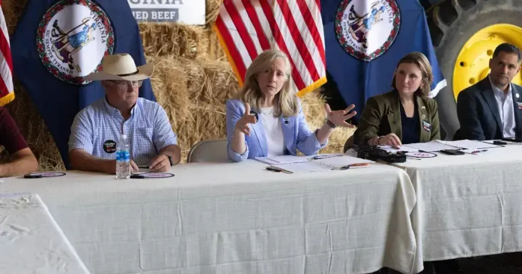 Gov. Spanberger holds roundtable with Virginia cattle farmers