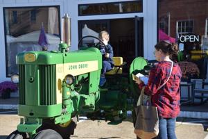 Elkton Residents Mark Fall at Annual Autumn Days Festival