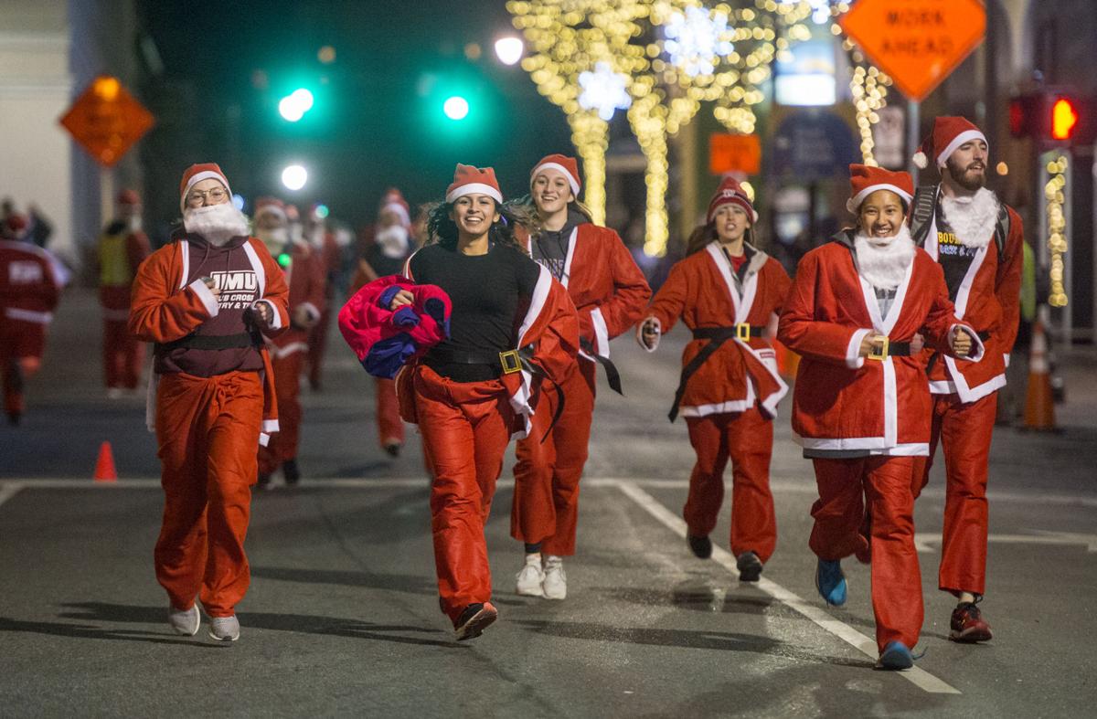 Harrisonburg Christmas Parade 2021