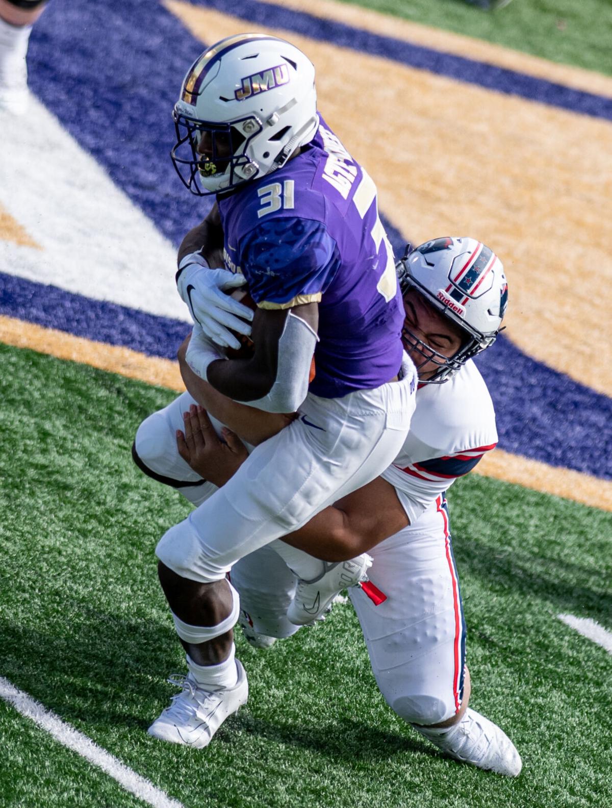 0227_DNR_JMU-Robert Morris FTB_8