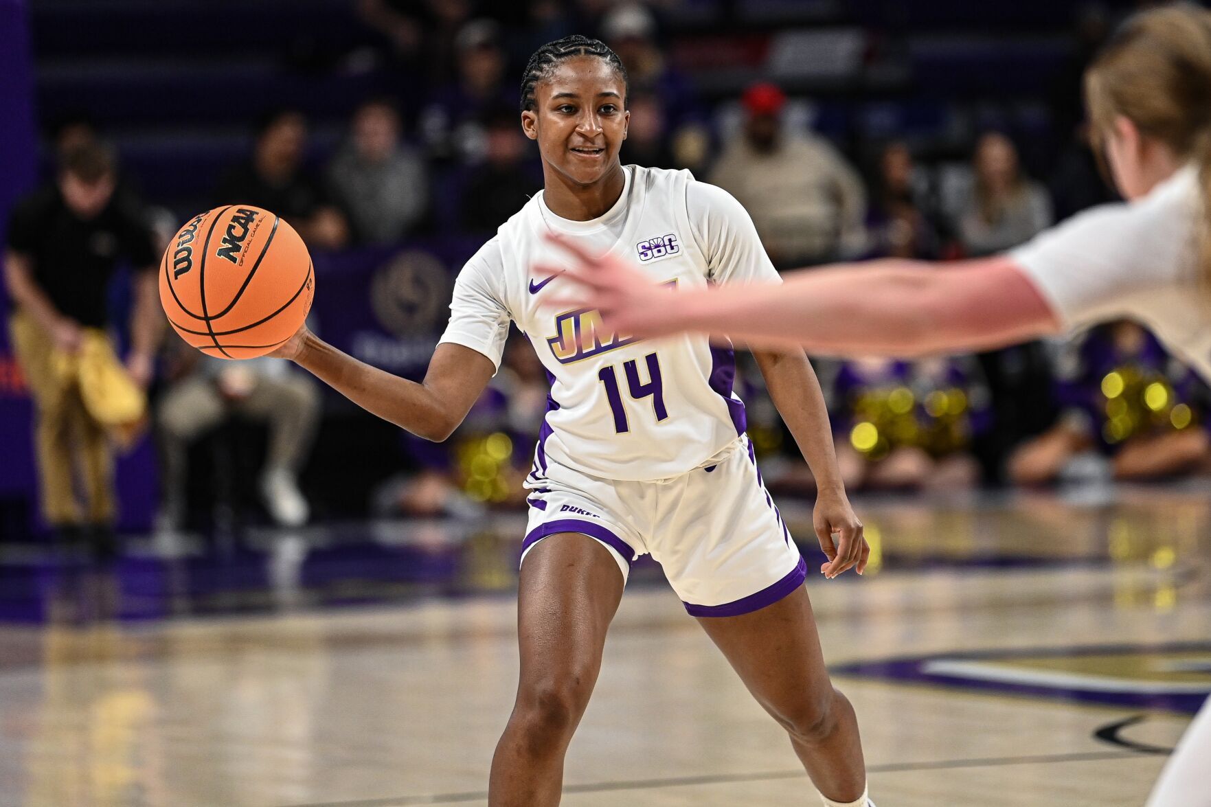 Dukes beat Coastal to secure No. 4 seed | James Madison University ...