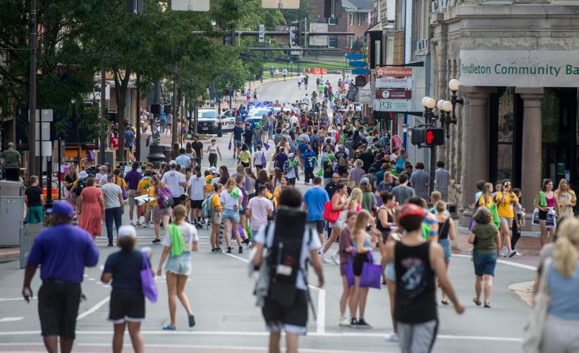 JMU Students Explore Downtown Harrisonburg At Block Party