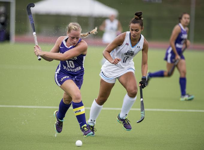 JMU Field Hockey Beats ODU Photo