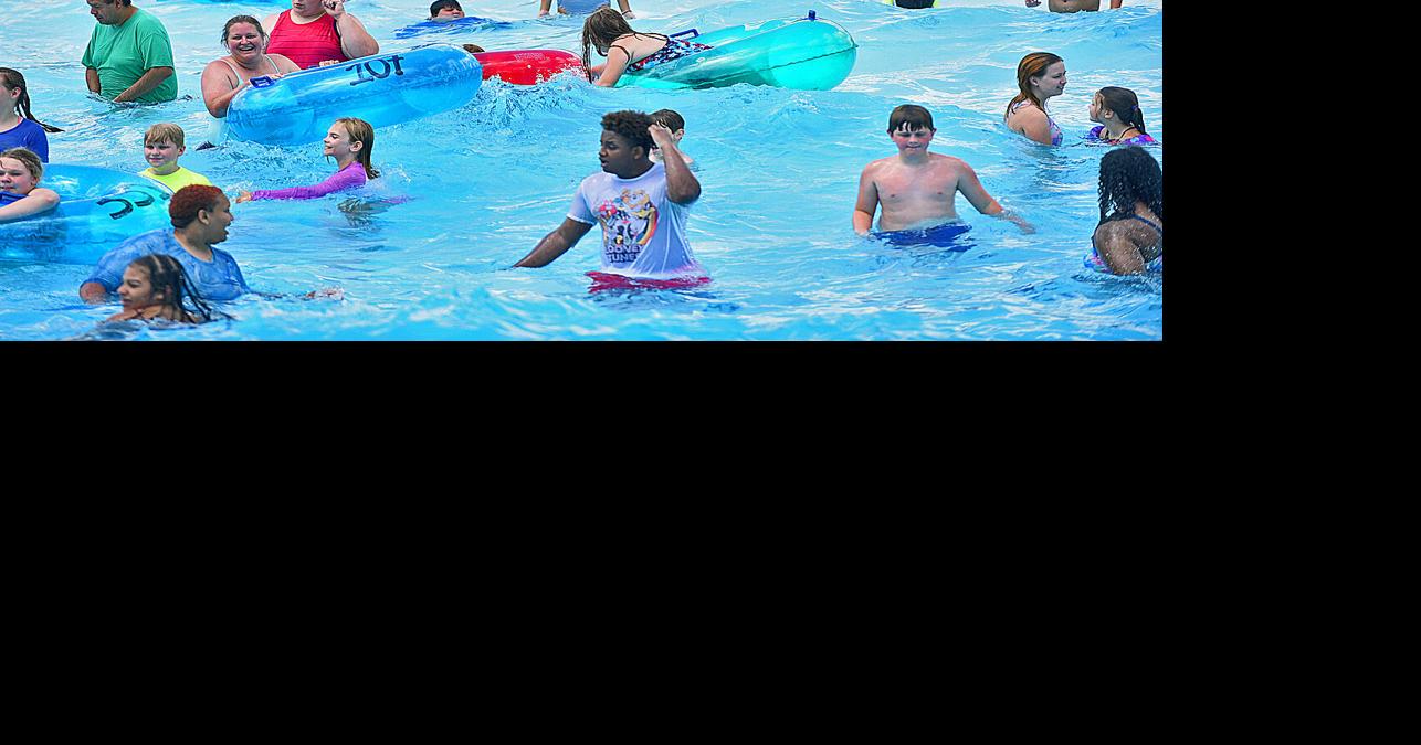 Dothan planning longevity for Water World wave pool