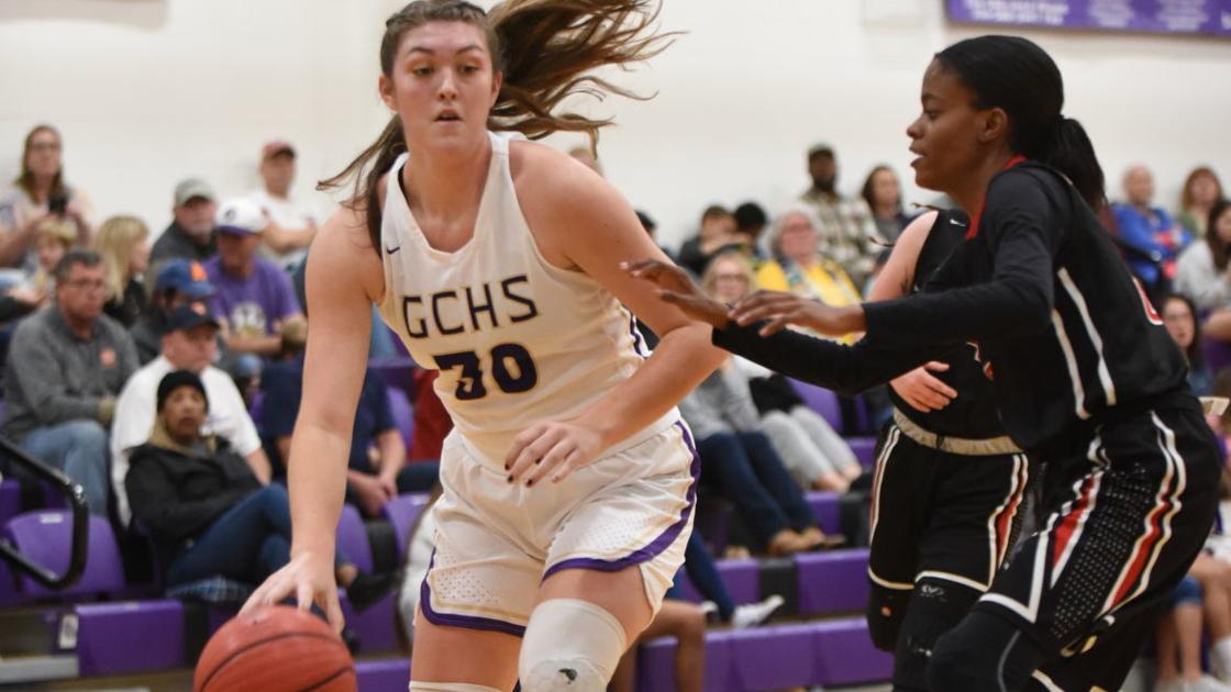 DothanEagle.com - Geneva County's Karoline Striplin celebrates signing with Tennessee Lady Vols image