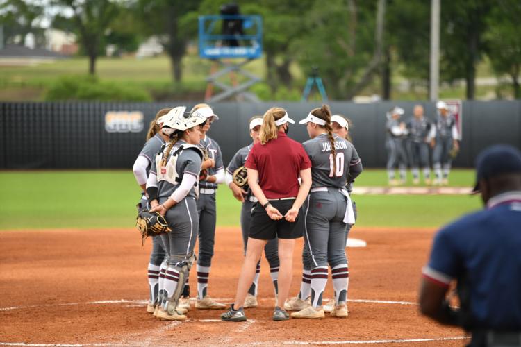 Troy Trojans softball team puts celebration behind, eyes Tuscaloosa